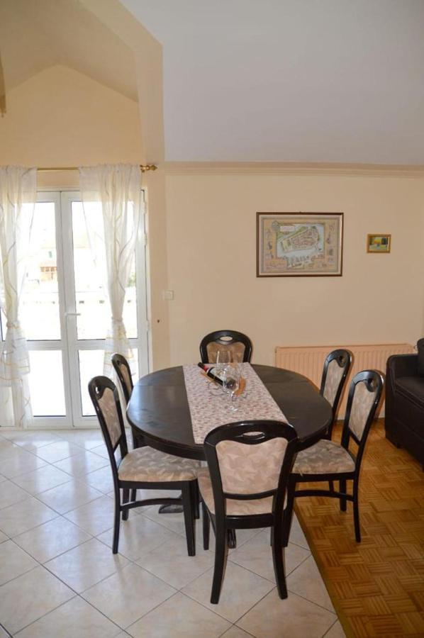 Apartment Blanka With A Beautiful View Of Τρογκίρ Εξωτερικό φωτογραφία